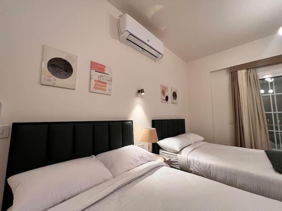 Apartment White Palace Served 21 *